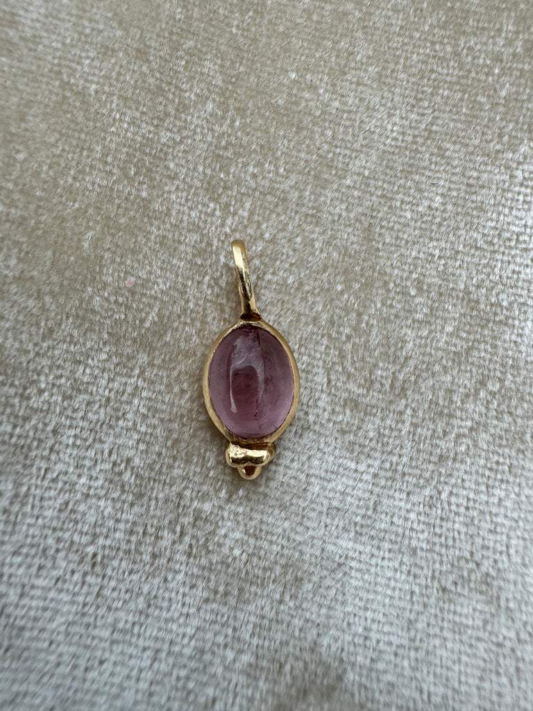 14K Cabochon with Gold Dots