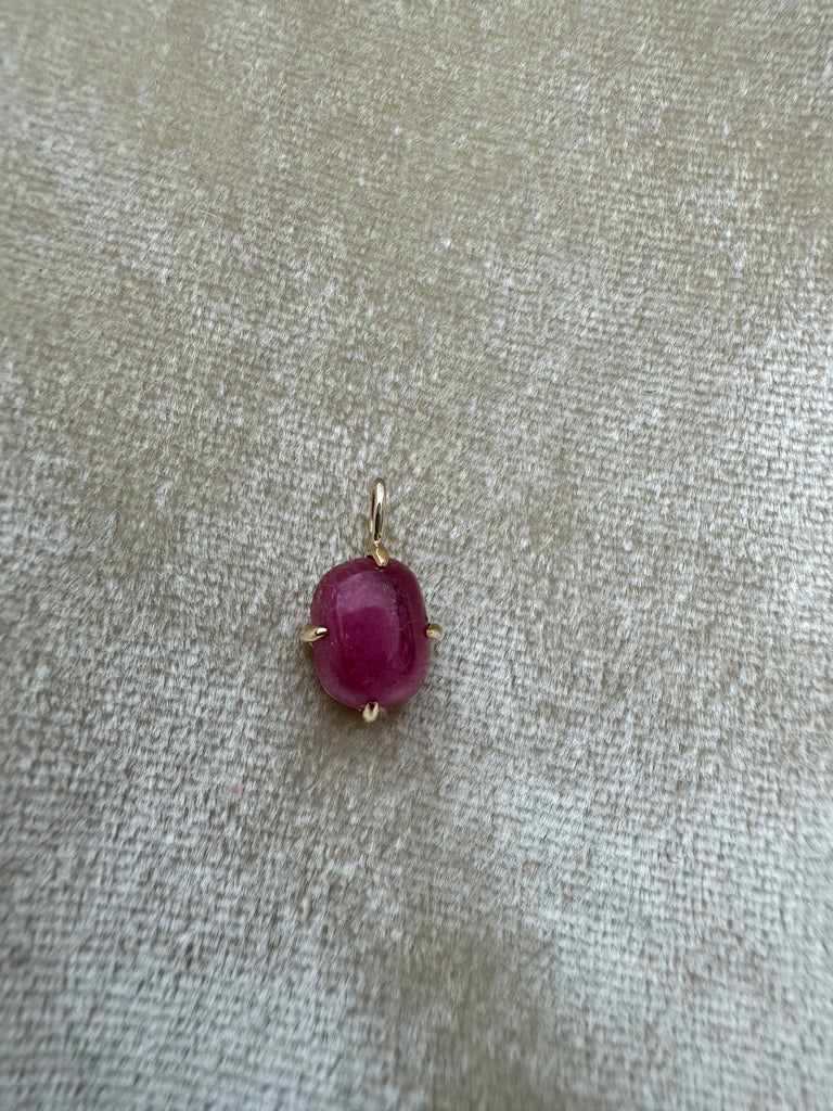 14k Gold Cabochon Charm